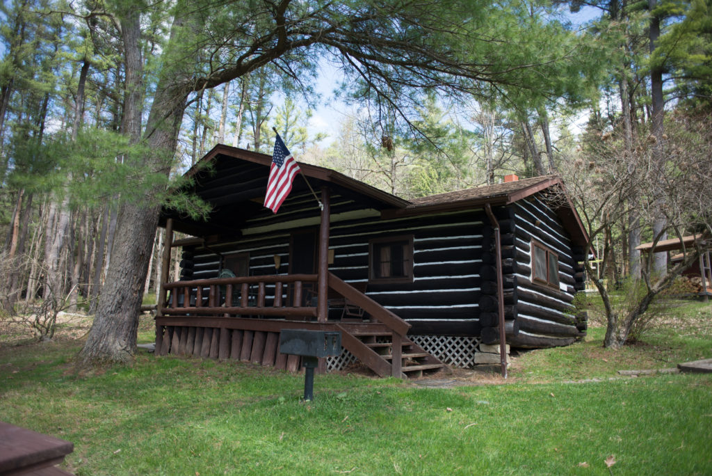 Cabin 9 Sleeps 8 Guests Cook Riverside Cabins